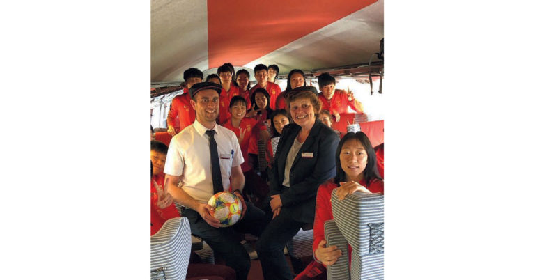 Coupe du monde de football. Les joueuses prennent le train 10 © DR