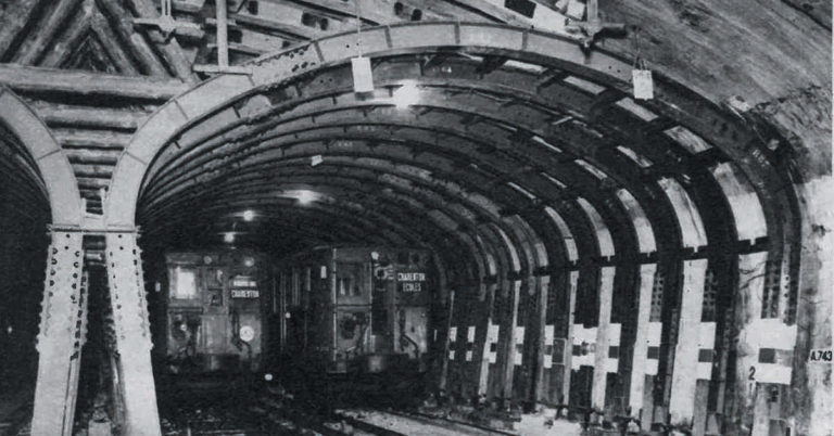 Il était une fois dans La Vie du Rail – 83) Métro ligne 8. 53 ans d’exploitation 18 © RATP