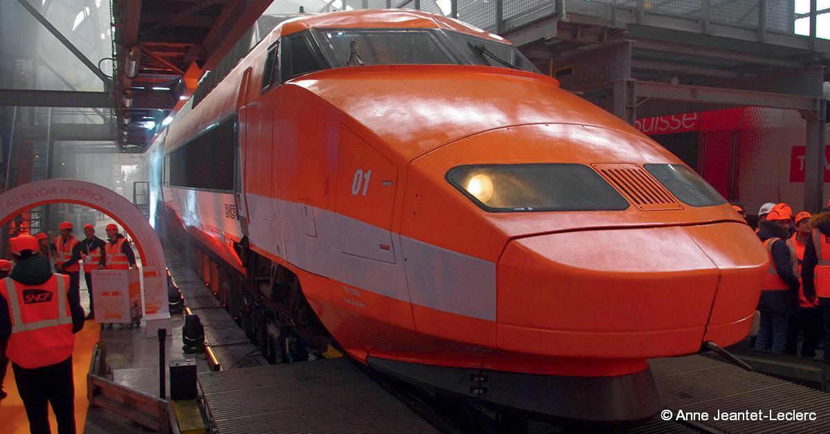Rame TGV 01. La tournée d’adieu de Patrick (le premier TGV) 1 © Anne Jeantet-Leclerc