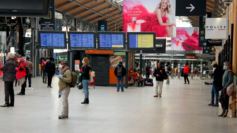 Transports publics. La SNCF réclame le port du masque obligatoire 4 © Pascal Riffaud - Photorail