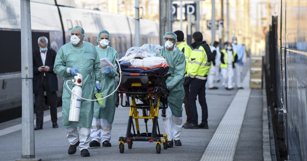 « Un TGV médicalisé offre des capacités en plus, des contraintes en moins » 1 « Un TGV médicalisé offre des capacités en plus, des contraintes en moins »