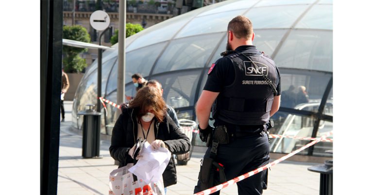 La fronde des transporteurs contre les mesures de distanciation sociale 4 © Pascal Riffaud - Photorail