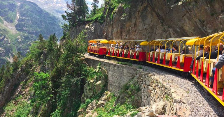 Tourisme. (Re)découvrir la France train. 3/4 2 © Sarah Benchaoub