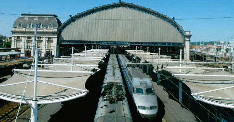 Voyageurs. Reporter le trafic aérien sur le train, une fausse bonne idée ? 12 © C.Recoura / PHOTORAIL