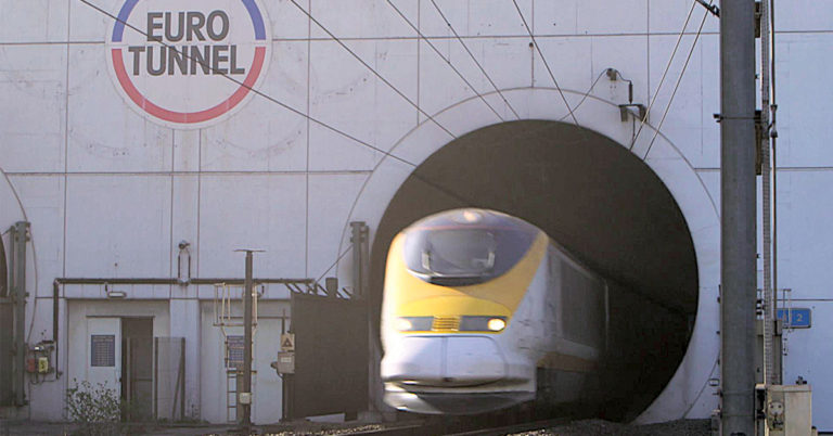 RMC Découverte. Trois docs sur des tunnels ferroviaires hors norme 12 © BEC