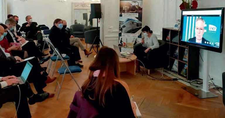 « Je crois dur comme fer à l’avenir du rail en France » Luc Lallemand, PDG de SNCF Réseau 10 © VRT