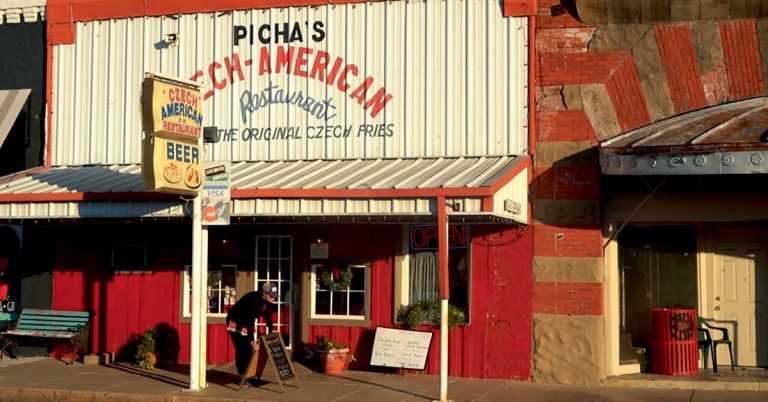 Arte. Au Texas, un coup de pub ferroviaire qui finit mal 4 © Eléphant Doc