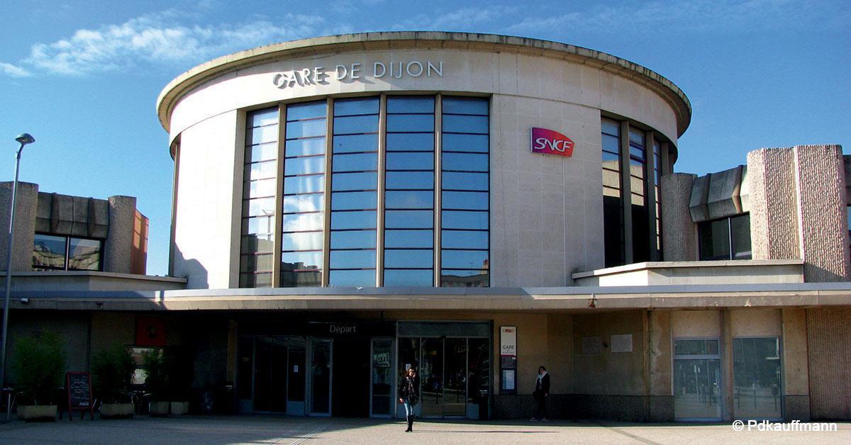 Dijon-Ville. Modernisation de l’atelier de maintenance des TER 1 © Pdkauffmann