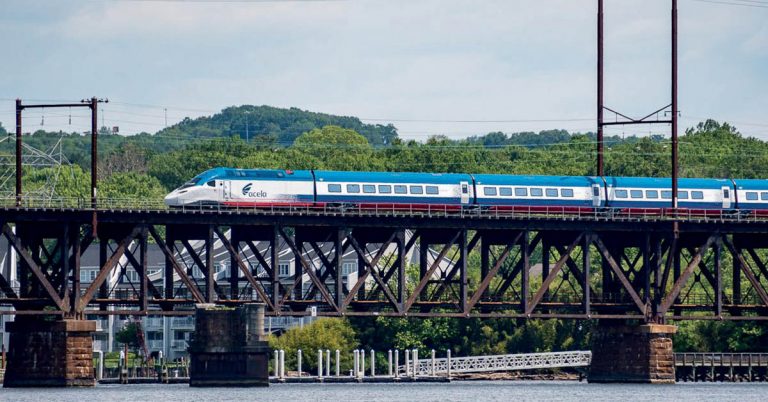 Etats-Unis. Adoption du méga-plan sur les infrastructures 12 © Amtrak