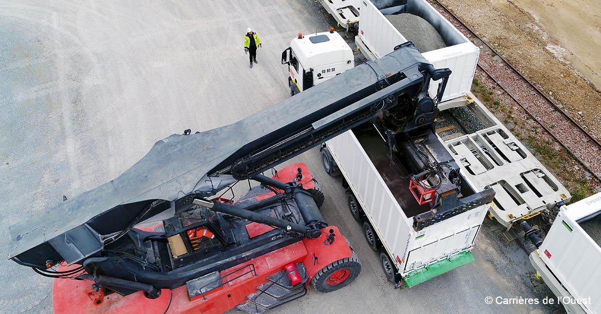 Marchandises. Le défi des Carrières de l’Ouest pour créer un système de « double-fret » 1 © Carrières de l’Ouest