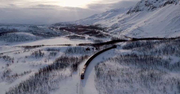 Arte. Un train dans le Grand Nord 4 © Elephant Doc