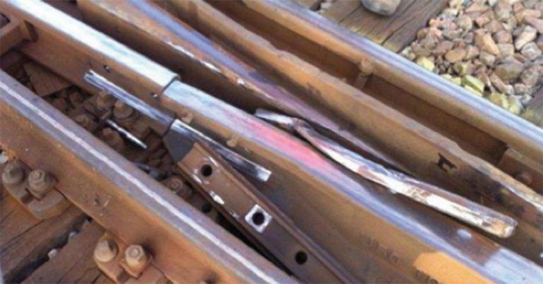 Au coeur du procès de Brétigny : pourquoi une éclisse était au mauvais endroit 6 Au coeur du procès de Brétigny : pourquoi une éclisse était au mauvais endroit