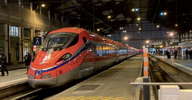 Concurrence. Trenitalia proposera cinq allers et retours entre Paris et Lyon à partir de juin 12 © Patrick Laval