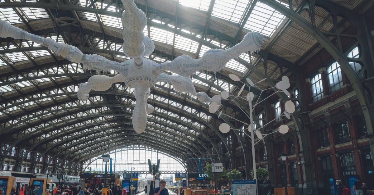 Lille Flandres. Une oeuvre monumentale installée en gare 1 © David Paquin / SNCF Gares & Connexions