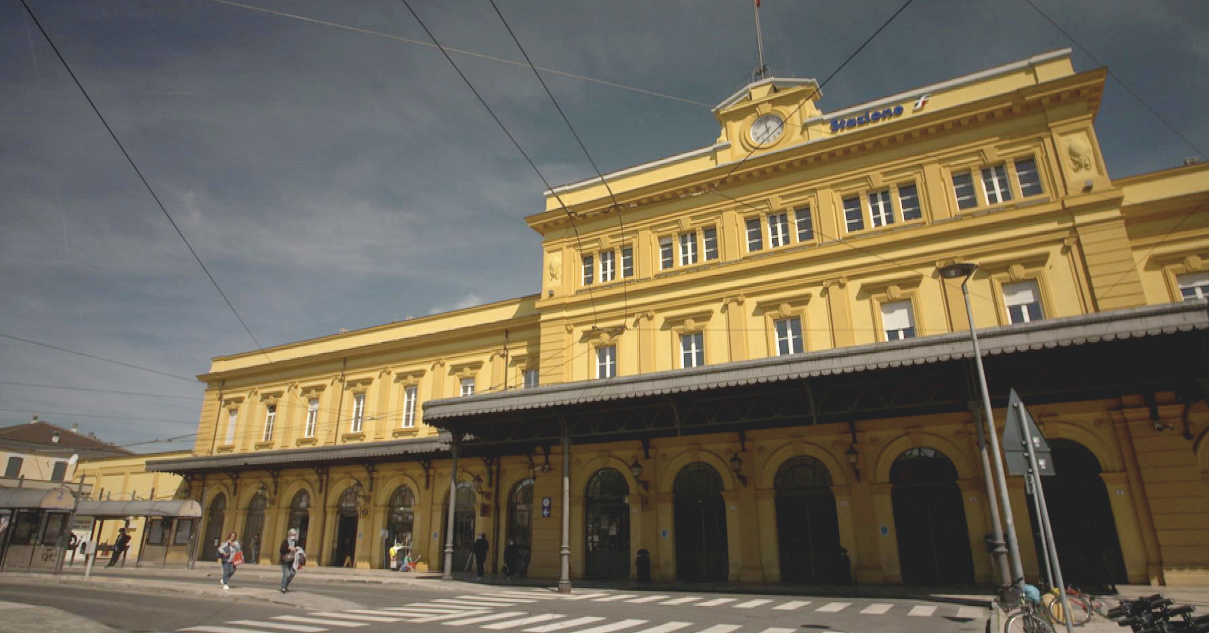 Arte. Les « trains du bonheur », solidarité à l’italienne 1 © Elephant Doc