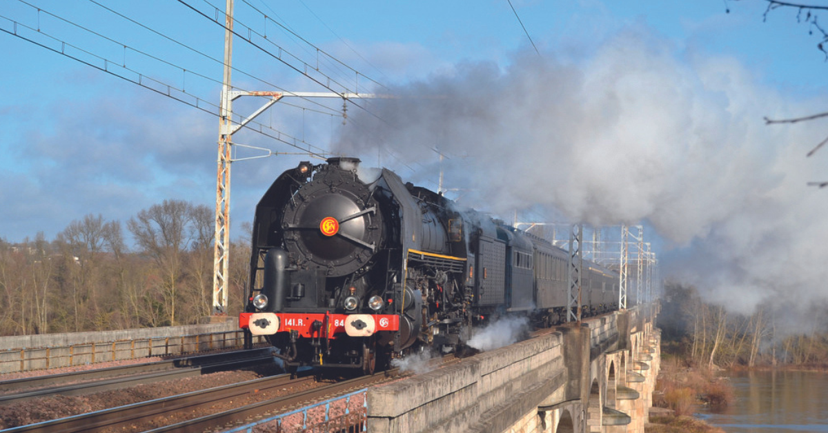 Un voyage rétro à bord du Rotary Train 1 © 141r840.com
