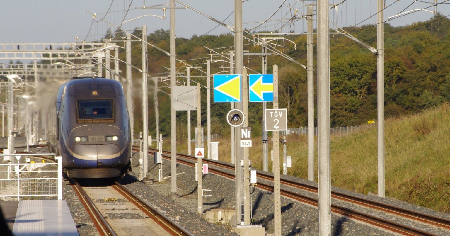 Des équipements ERTMS/TVM Hitachi Rail pour les TGV 1 Des équipements ERTMS/TVM Hitachi Rail pour les TGV