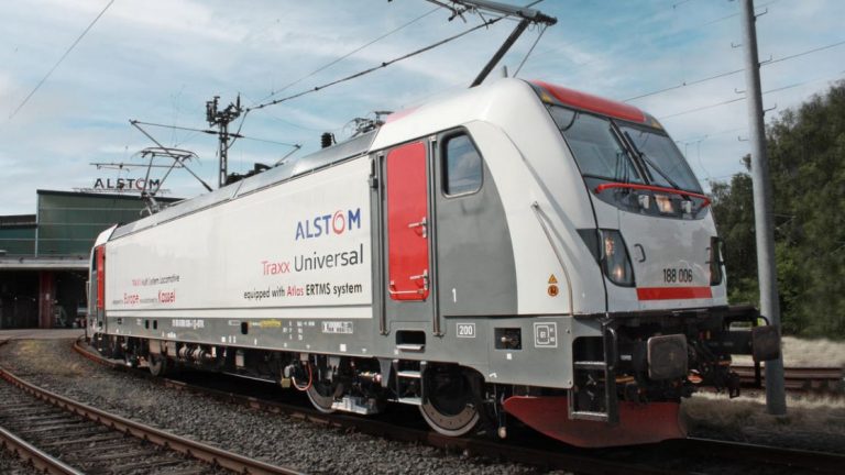 Trois loueurs de locomotives commandent la Traxx Universal d’Alstom 18 © Imke KOCH/Alstom