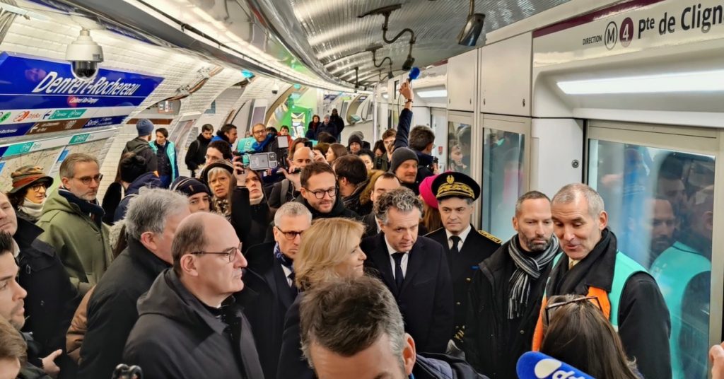 La ligne 4 automatisée est officiellement inaugurée 1 La ligne 4 automatisée est officiellement inaugurée