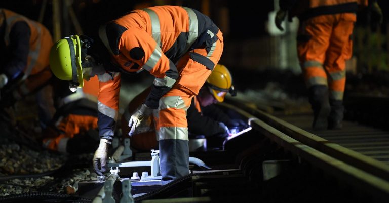 La ligne Creil-Jeumont en voie de rajeunissement 4 La ligne Creil-Jeumont en voie de rajeunissement
