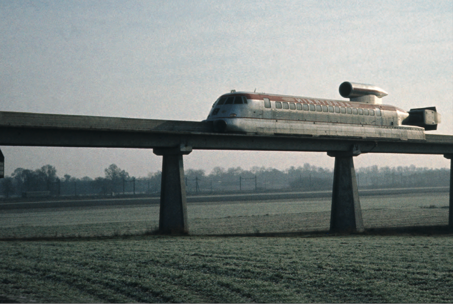L'Aérotrain : L'Utopie Ferroviaire qui a Failli Révolutionner le Transport 4 © Yves Machefert Tassin-Photorail-La Vie Du Rail