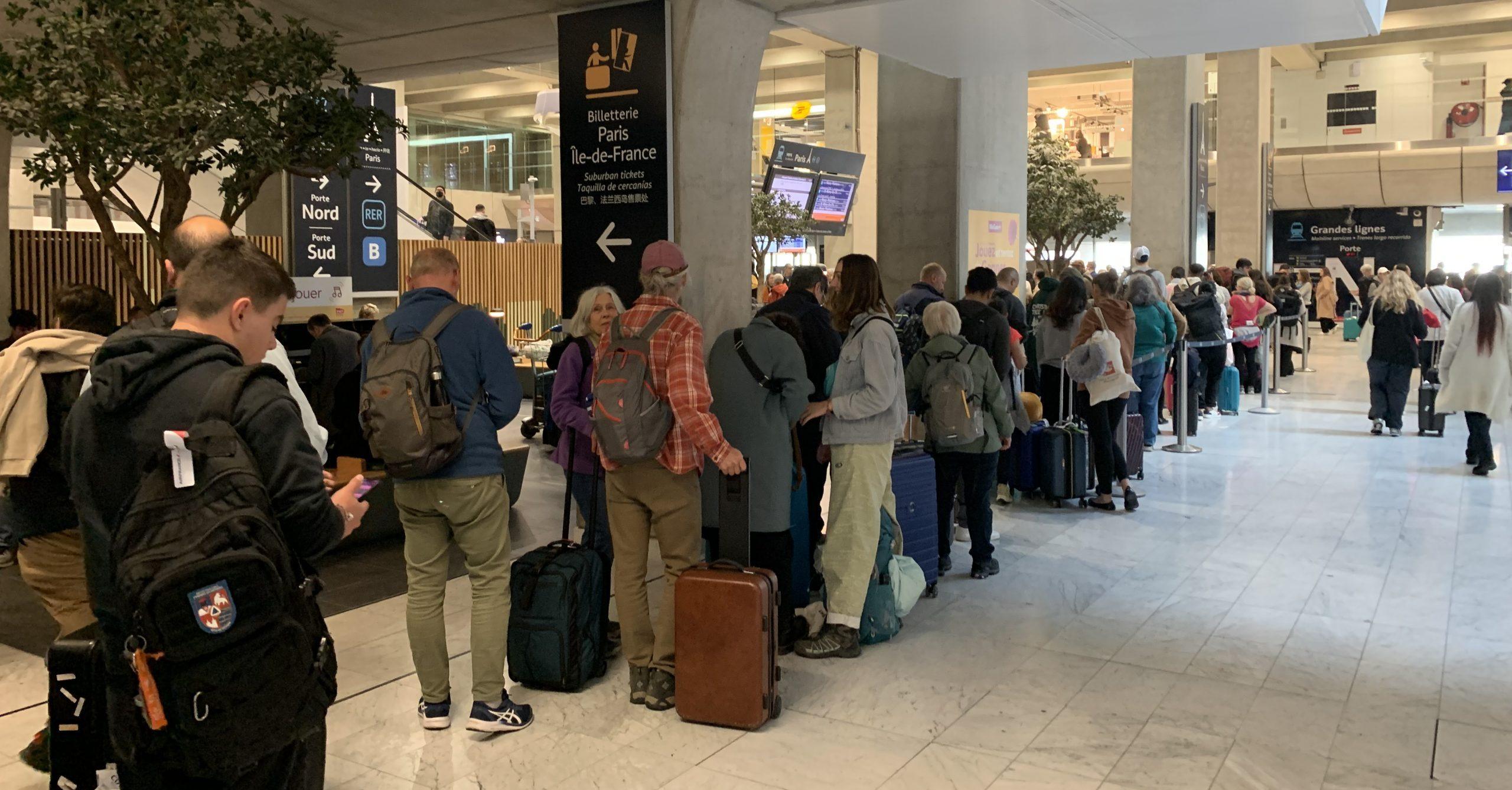 Roissy-Charles de Gaulle se prépare à accueillir un afflux massif de voyageurs pour les JO 1 RER B Roissy