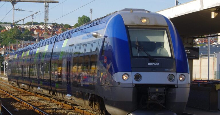 Les TER des Hauts-de-France : Une Régularité en Hausse et des Améliorations Notables 20 TER Hauts-de-France à Boulogne-Ville