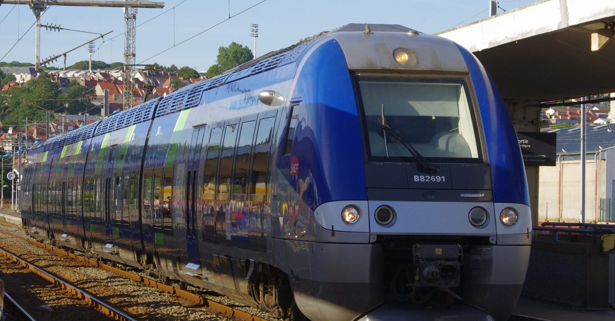 Les TER des Hauts-de-France : Une Régularité en Hausse et des Améliorations Notables 1 TER Hauts-de-France à Boulogne-Ville