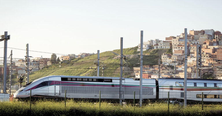 Systra s'impose sur les lignes à grande vitesse en Californie et au Maroc 14 Systra s'impose sur les lignes à grande vitesse en Californie et au Maroc