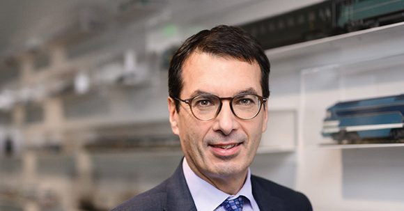 Les Multiples Défis de Jean-Pierre Farandou à la SNCF : Social, JO, TGV et Plus 5 Les Multiples Défis de Jean-Pierre Farandou à la SNCF : Social, JO, TGV et Plus