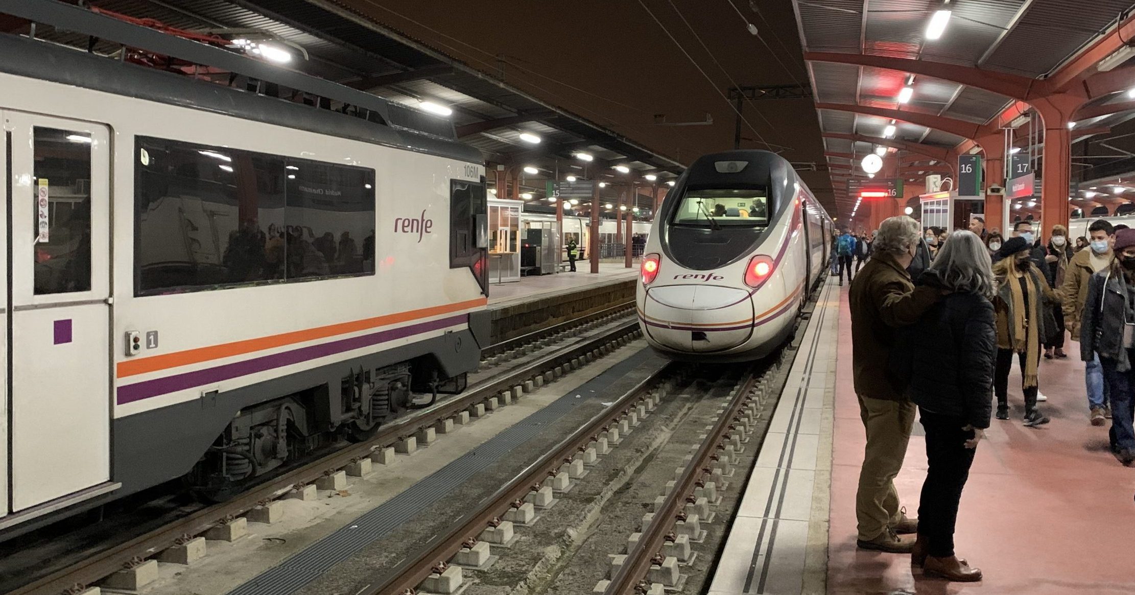 Renfe durcit ses conditions d'indemnisation pour les retards de trains en Espagne 1 Trains de la Renfe gare de Madrid
