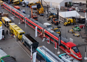 Italie : Trenitalia commande neuf Frecciarossa NG supplémentaires 13 Hitachi Rail exposait à InnoTrans 2024 un tronçon de quatre véhicules d’une Frecciarossa 1000 NG (23 septembre 2024) Crédit photo : Luc LEVERT