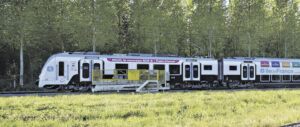 RER B : premiers tours de roues pour le MI 20 15 Vue d’ensemble du MI 20, futur train de la ligne B du RER parisien (Alstom/S. Dhote).