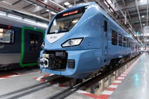Allemagne : 273 km sans recharge en mode batterie parcourus par un Civity de CAF 13 Le Civity hybride 557 001 a parcouru en mode batterie 273 km sans recharge intermédiaire (le 28 août 2026).