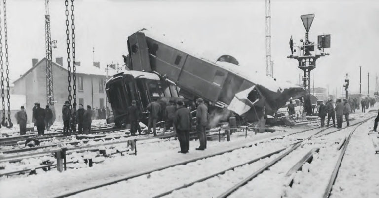 19 novembre 1952. L’accident mortel du Train-Bleu 10 © DR/Coll. Moulin