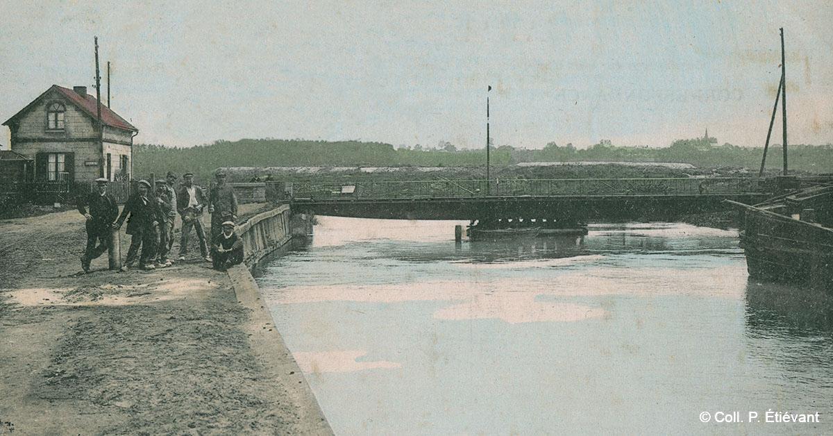 pont-tournant-du-Chemin-de-fer-de-Chauny-a-Saint-Gobain
